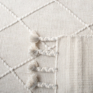 Casablanca 575 With Tassel Handloomed 80% Wool, 20% Cotton Bohemian Rug Silver / Ivory 80% WOOL, 20% COTTON CSB575G-8
