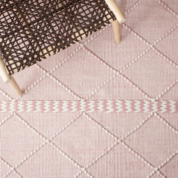 Casablanca 575 With Tassel Handloomed 80% Wool, 20% Cotton Bohemian Rug Pink / Ivory 80% WOOL, 20% COTTON CSB575U-8