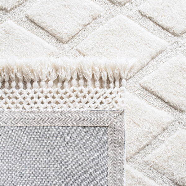 Safavieh Casablanca Shag 651 W/ Tassel Hand Tufted 80 % Polyester 20 % Cotton Shag & Flokati Rug CSB651A-9