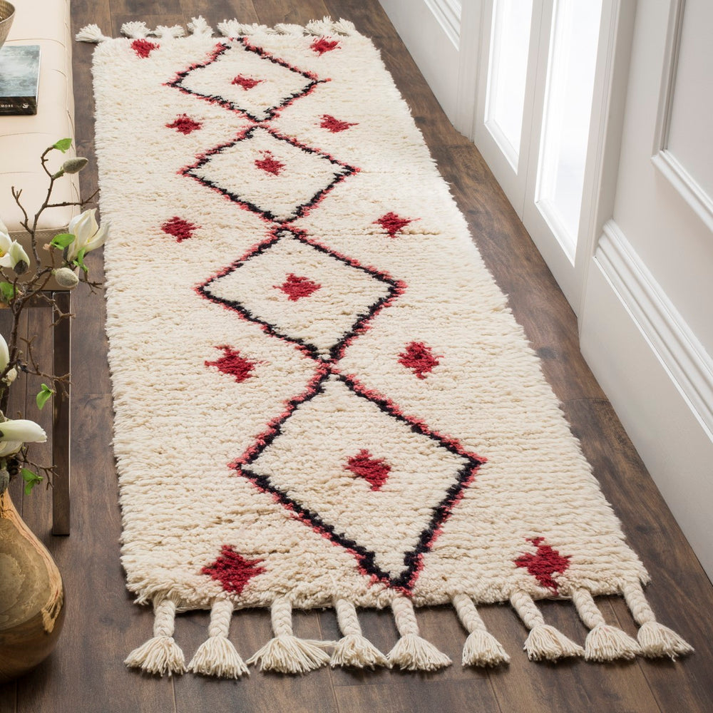 Safavieh Casablanca CSB727 Hand Tufted Rug