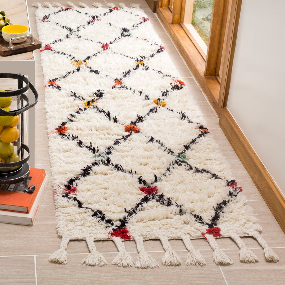 Safavieh Casablanca CSB728 Hand Tufted Rug