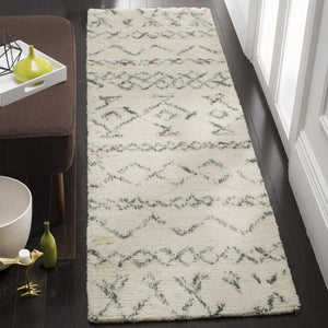 Casablanca Shag Hand-Tufted Rug in Luxurious New Zealand Wool for Cozy and Stylish Interiors