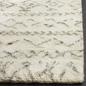 Casablanca Shag Hand-Tufted Rug in Luxurious New Zealand Wool for Cozy and Stylish Interiors