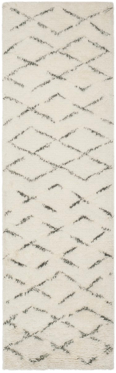Safavieh Casablanca CSB847 Hand Tufted Rug