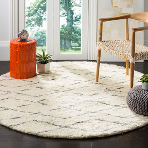 Safavieh Casablanca CSB847 Hand Tufted Rug