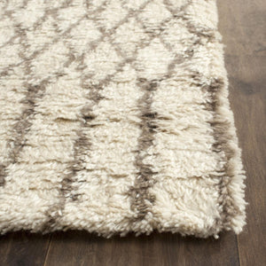 Casablanca Shag Hand-Tufted Rug in Luxurious New Zealand Wool & Cotton for Elegant Home Décor