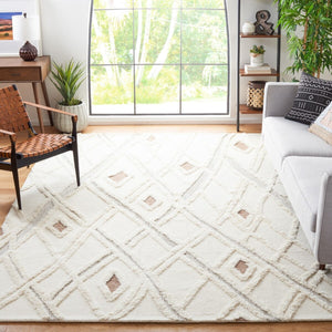 Safavieh Casablanca 975 Hand Tufted 80% Wool, 20% Cotton Rug CSB975A-9