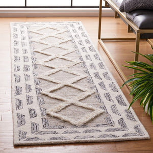 Safavieh Casablanca 982 Hand Tufted 80% Wool/20% Cotton Bohemian Rug CSB982F-8