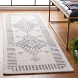 Safavieh Casablanca 983 Hand Tufted 80% Wool/20% Cotton Bohemian Rug CSB983A-8