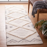 Safavieh Casablanca 985 Hand Tufted 80% Wool/20% Cotton Rug CSB985A-8