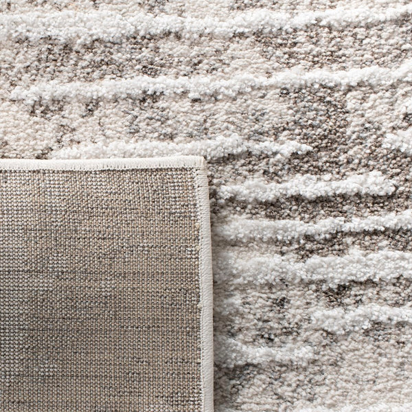 Safavieh Cascade CSC174 Power Loomed Rug