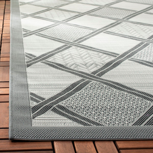 Safavieh Courtyard Cy7570 79A Power Loomed Rug