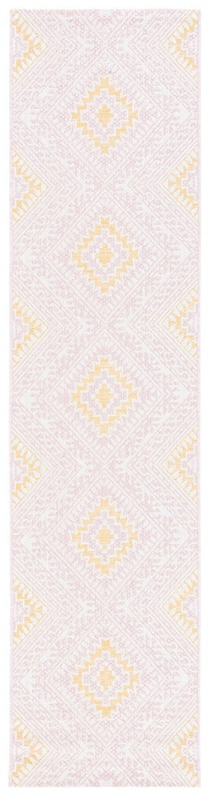 Courtyard 8000 Indoor/Outdoor Power Loomed 85.4% Polypropylene, 10.4% Polyester, 4.2% Latex Rug Pink / Gold