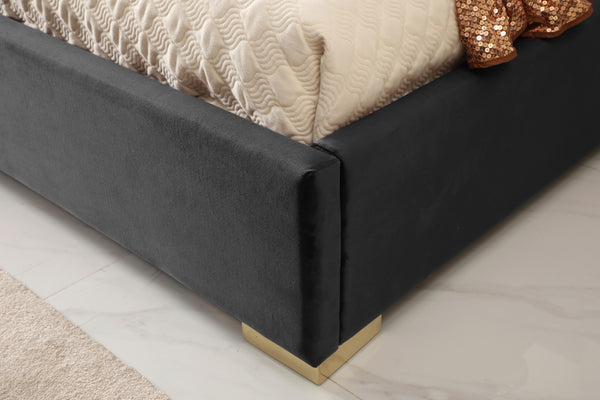 VIG Furniture Modrest Daystar - Eastern King Modern Black Velvet & Gold Bed VGVCBD1905-19-BLK-BED-EK