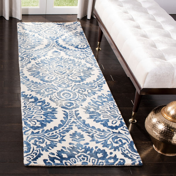 Safavieh Dip Dye 210 Hand Tufted 80% Wool/10% Cotton/10% Latex Rug DDY210M-3