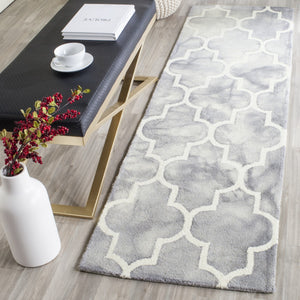 Safavieh Dip Dye 535 Hand Tufted Wool Rug DDY535C-3