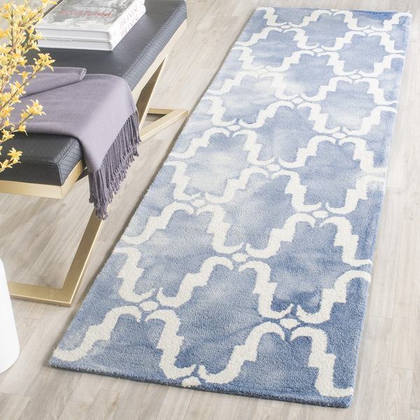 Safavieh Dip Dye 536 Hand Tufted Wool Rug DDY536K-3