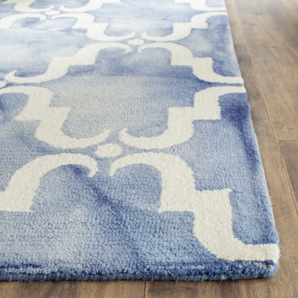 Safavieh Dip Dye 536 Hand Tufted Wool Rug DDY536K-3