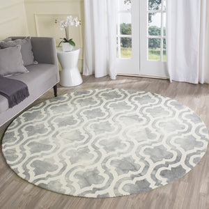 Safavieh Dip DDY537 Hand Tufted Rug