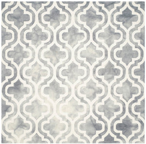 Safavieh Dip DDY537 Hand Tufted Rug