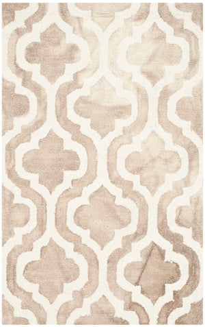 Safavieh Dip DDY537 Hand Tufted Rug