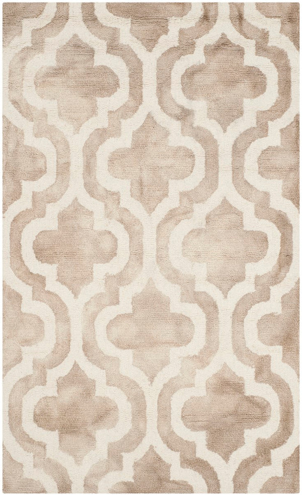 Safavieh Dip DDY537 Hand Tufted Rug