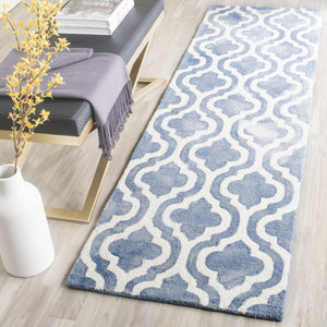 Safavieh Dip Dye 537 Hand Tufted Wool Rug DDY537K-3