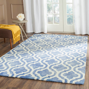 Safavieh Dip DDY537 Hand Tufted Rug
