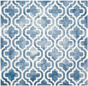Safavieh Dip DDY537 Hand Tufted Rug