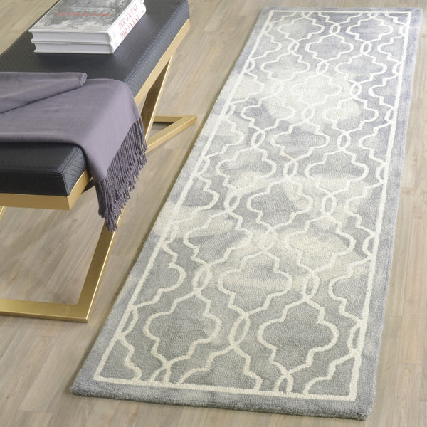 Safavieh Dip Dye 539 Hand Tufted Wool Rug DDY539C-3