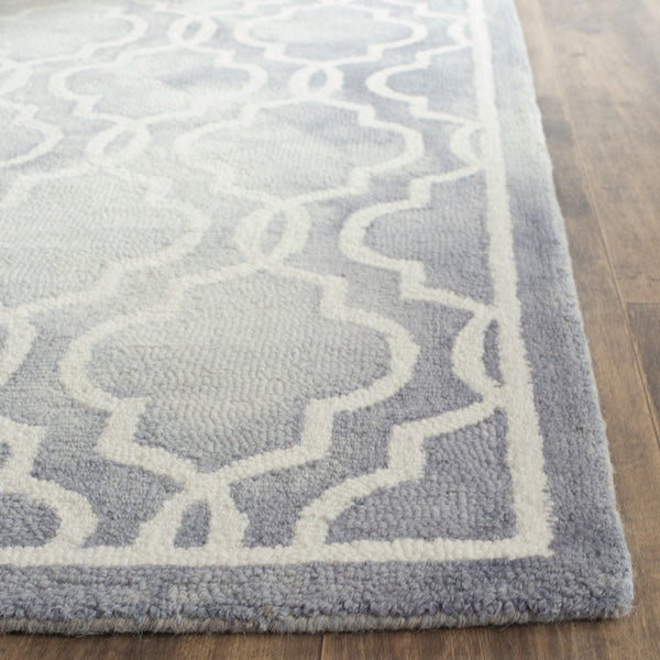 Safavieh Dip Dye 539 Hand Tufted Wool Rug DDY539C-3