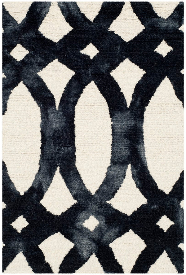 Safavieh Dip DDY675 Hand Tufted Rug