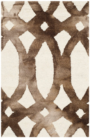 Safavieh Dip DDY675 Hand Tufted Rug