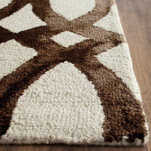 Safavieh Dip DDY675 Hand Tufted Rug