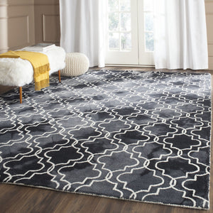 Safavieh Dip Dye 676 Hand Tufted 80% Wool/20% Cotton Rug DDY676J-3