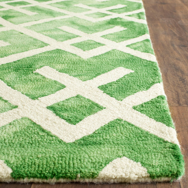 Safavieh Dip Dye 677 Hand Tufted 80% Wool/20% Cotton Rug DDY677Q-3