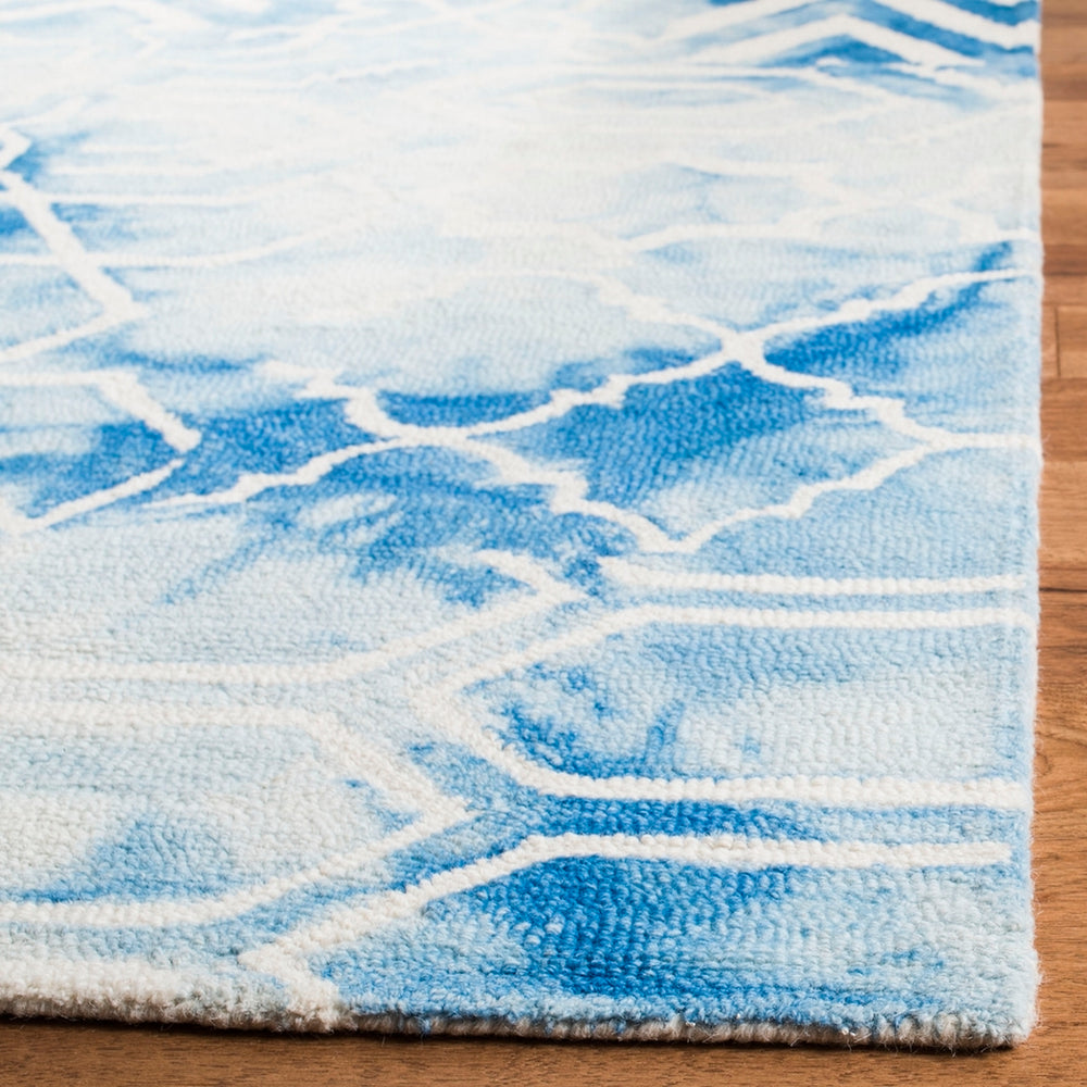 Safavieh Dip Dye 678 Hand Tufted 80% Wool/20% Cotton Rug DDY678G-3