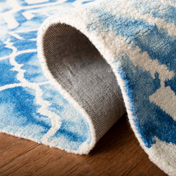 Safavieh Dip Dye 678 Hand Tufted 80% Wool/20% Cotton Rug DDY678G-3