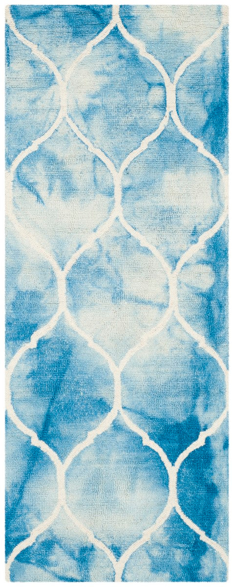 Safavieh Dip DDY685 Hand Tufted Rug