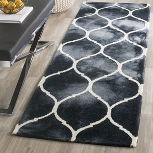 Safavieh Dip Dye 685 Hand Tufted 80% Wool/20% Cotton Rug DDY685J-3