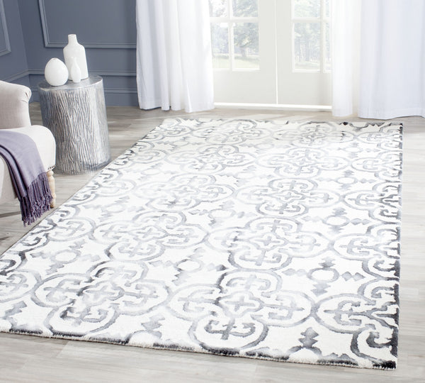 Safavieh Dip Dye 711 Hand Tufted Wool Rug DDY711D-3