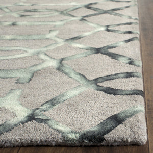 Safavieh Dip Dye 712 Hand Tufted Wool Rug DDY712B-3