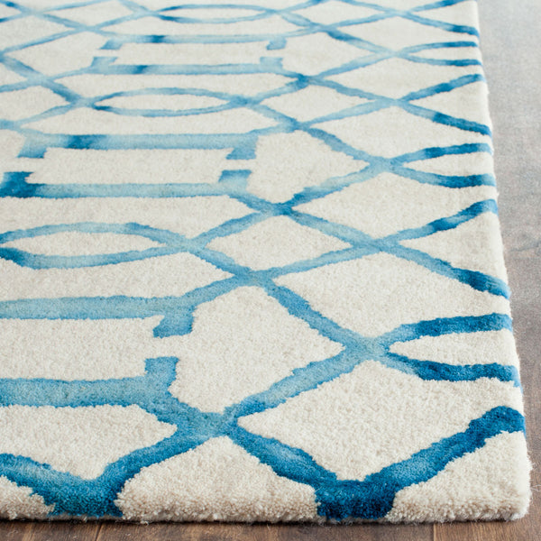Safavieh Dip Dye 712 Hand Tufted Wool Rug DDY712H-3