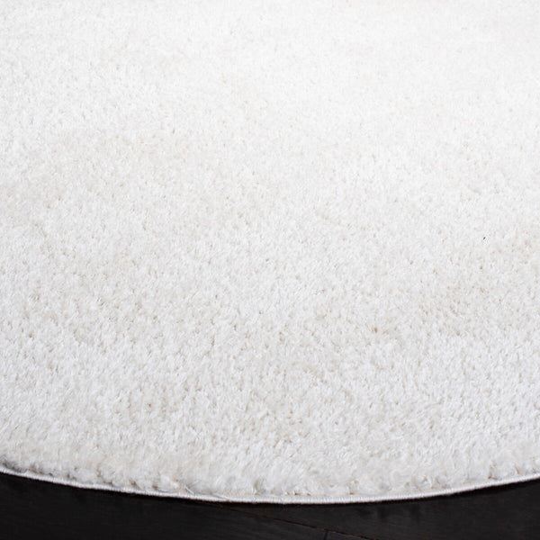 Decora Shaggy 100 Decora Shaggy 101 Shag & Flokati Power Loomed 100% Polyester Rug Ivory