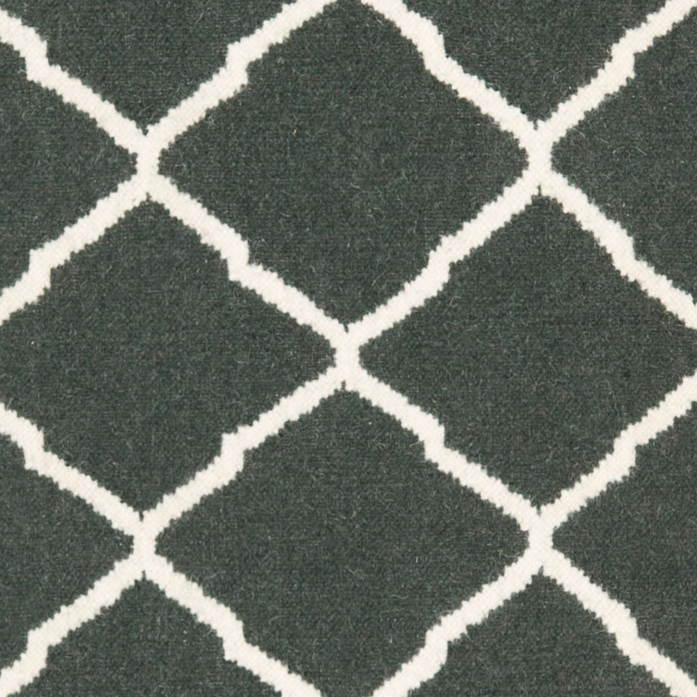 Safavieh Dhurries DHU204 Hand Woven Flat Weave Rug