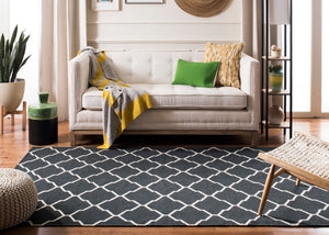 Safavieh Dhurries 204 Hand Woven Flat Weave Wool Rug DHU204A-3