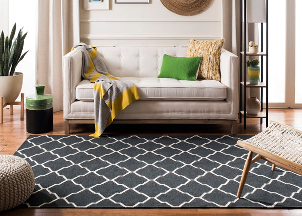 Safavieh Dhurries 204 Hand Woven Flat Weave Wool Rug DHU204A-3