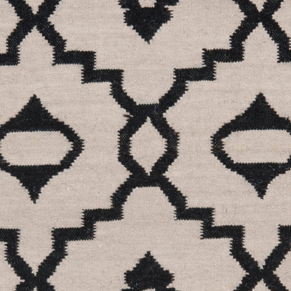 Safavieh Dhurries DHU205 Hand Woven Flat Weave Rug