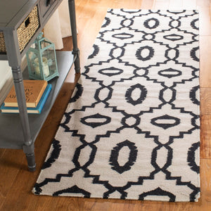 Safavieh Dhurries 205 Hand Woven Flat Weave Wool Rug DHU205A-3