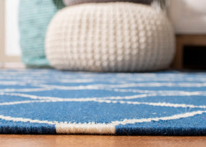 Safavieh Dhurries 415 Hand Woven Flat Weave Wool Rug DHU415A-3